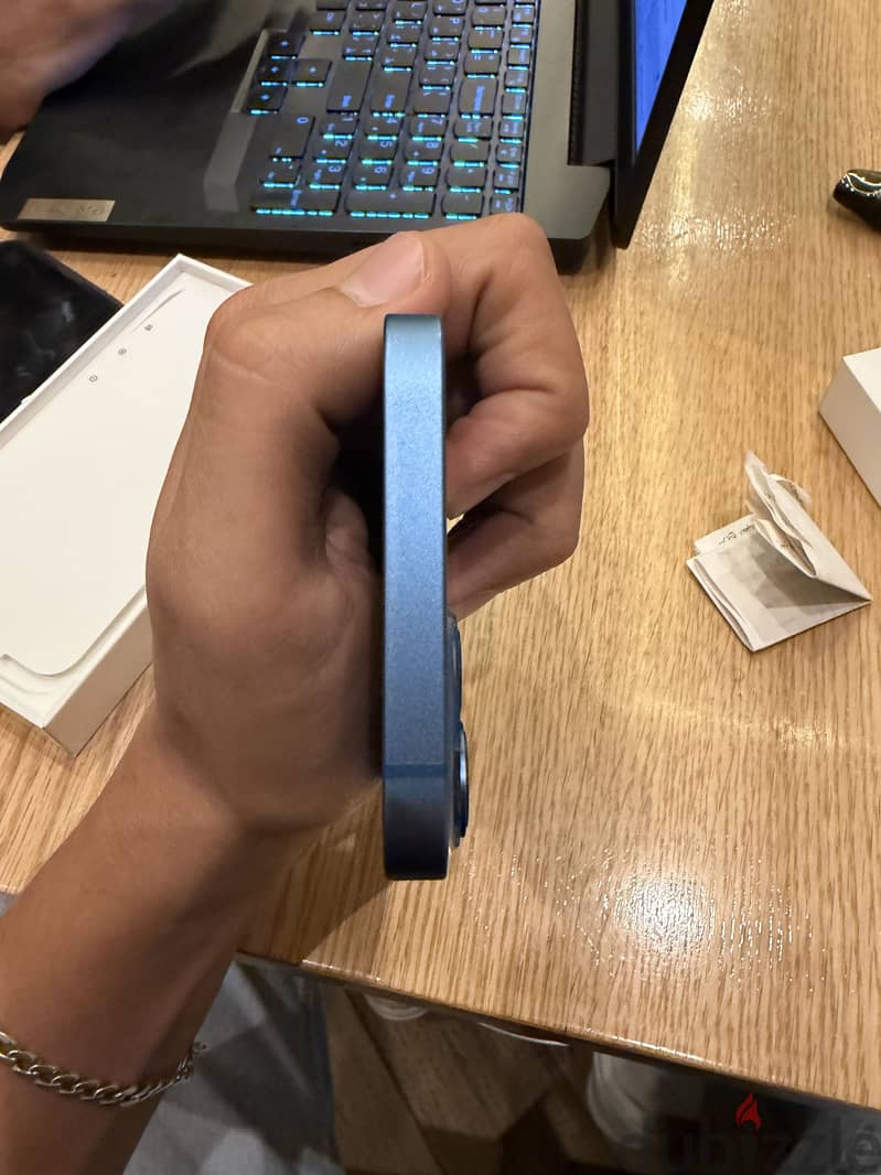 Apple - iPhone 13 3