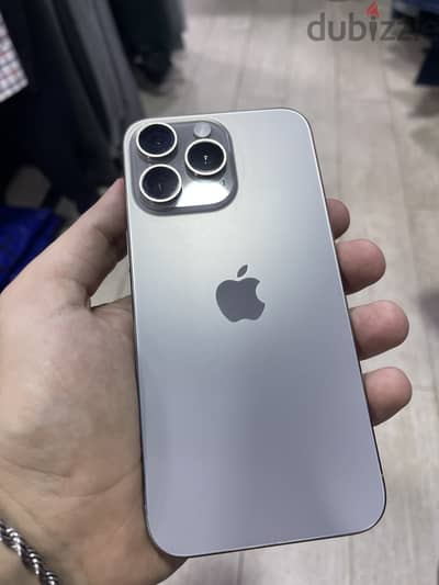 iPhone 15pro max 256gb
