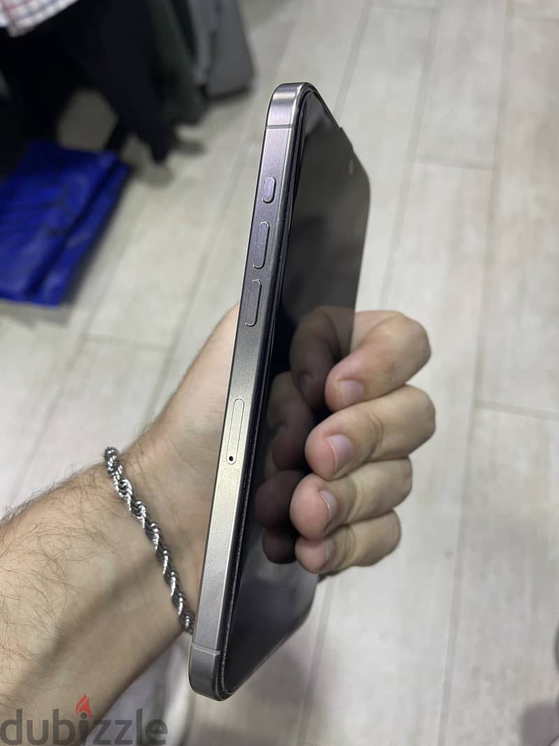 iPhone 15pro max 256gb 2