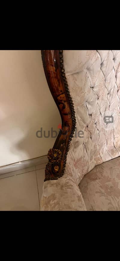 صالون بحاله جديده للبيع بسعر رمزي