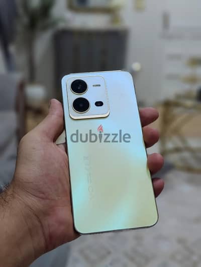 فيفو موديل اخر  V25e