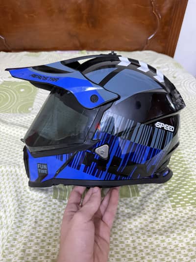 Adventure helmet L