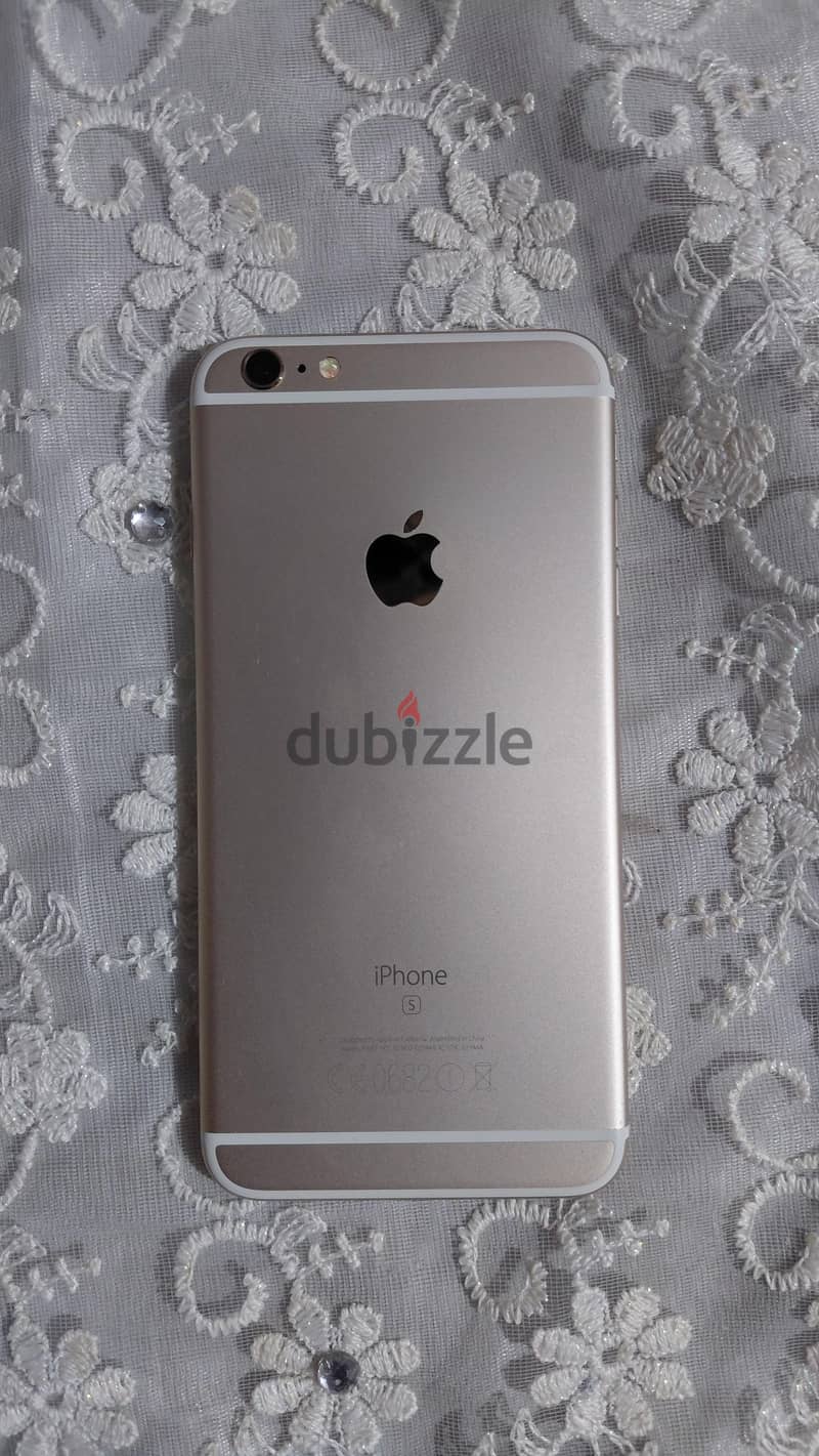 Apple - iPhone 6S Plus 1