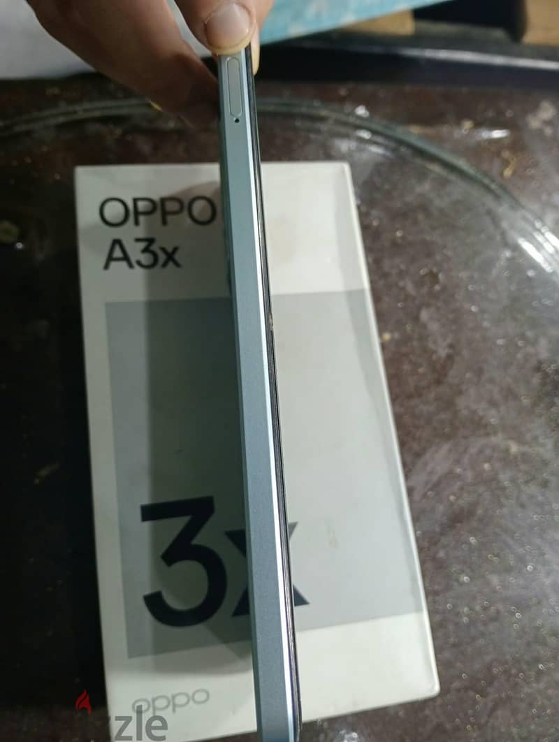OPPO A3X 3