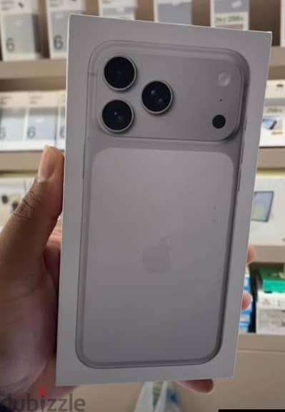 Apple - iPhone 17 Pro Max