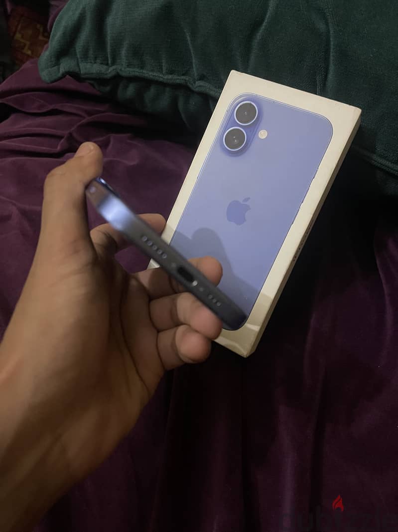 Apple - iPhone 16 1