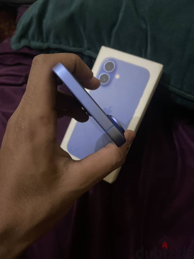 Apple - iPhone 16 2