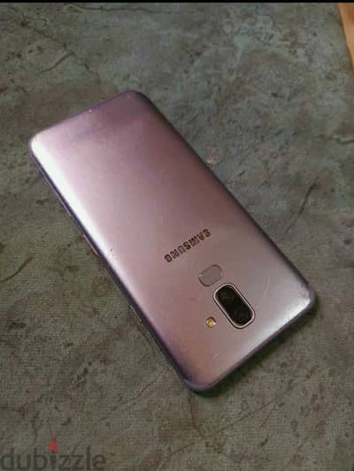 Samsung J6 32 gb 3 ram