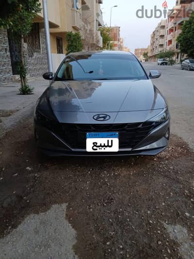هيونداي إلينترا 2022
