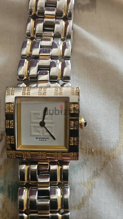 Used Women Givenchy watch