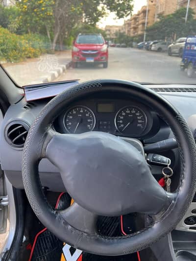 Renault Logan 2009
