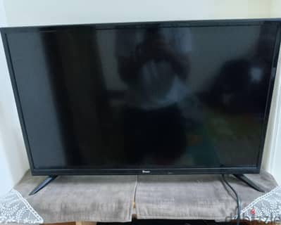 بيع شاشه  مفهوش غلطه بسعر حلو جداا