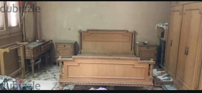 غرفة نوم خشب زان بالكامل سليمه بالكامل بكل مفالتها