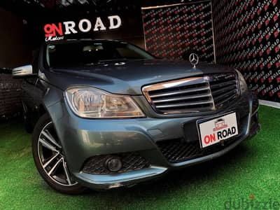 Mercedes-Benz C180 2012