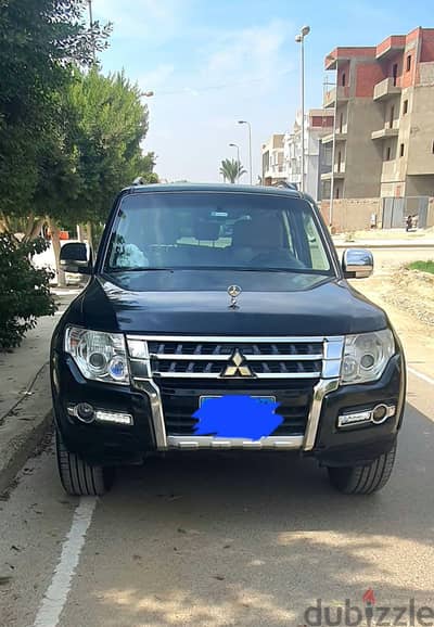 Mitsubishi Pajero 2016