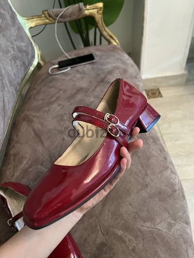 هيلز مقاس 39-40