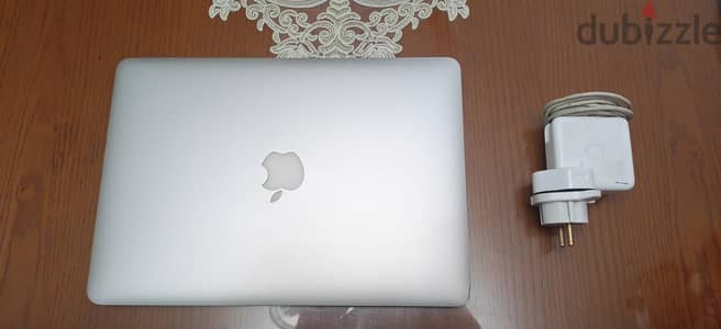 Macbook Air 2017 ماك بوك اير