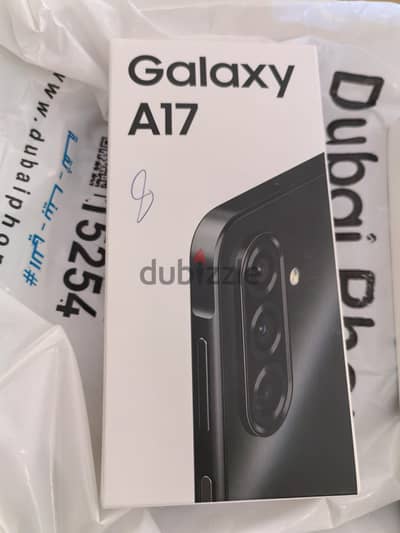 سامسونج A 17  مساحه ٢٥٦  رام  ٨