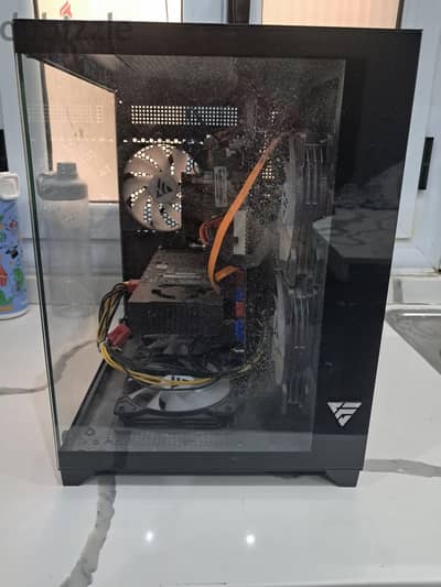كمبيوتر Gaming للبيع