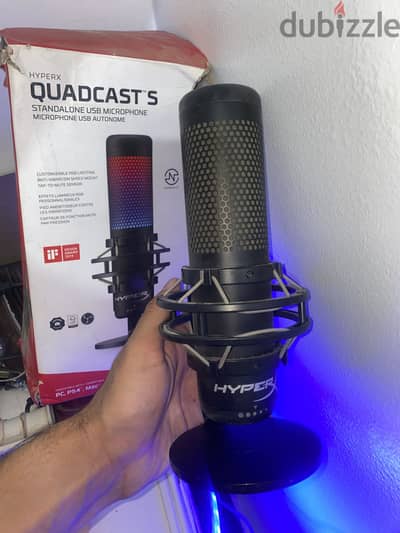 Hyper x quadcast S مايك احترافي لليوتيوب والبودكاست