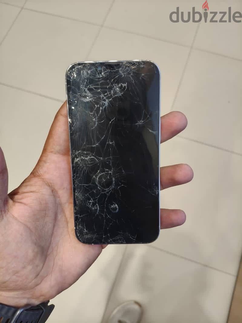 Apple - iPhone 13 Pro 4