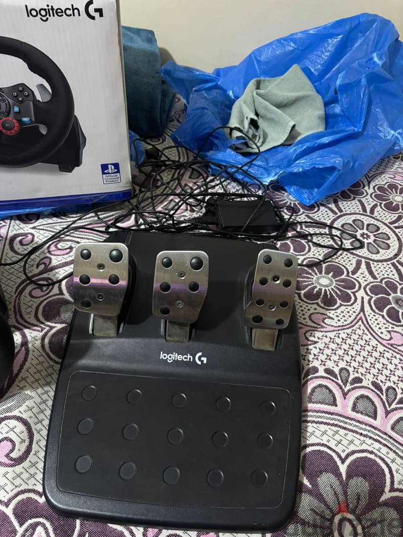 Logitech g29 1