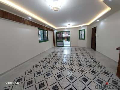 شقه في العجمي النخيل شاطئ بجوار دار الدفاع الجوي خطوات قليلة من البحر تشطيب التـــــــــــرا لوكس