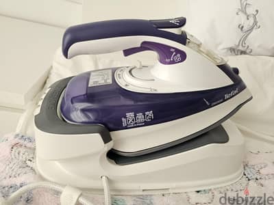 Tefal Freemove Cordless Steam Iron FV9990 (Excellent Condition)