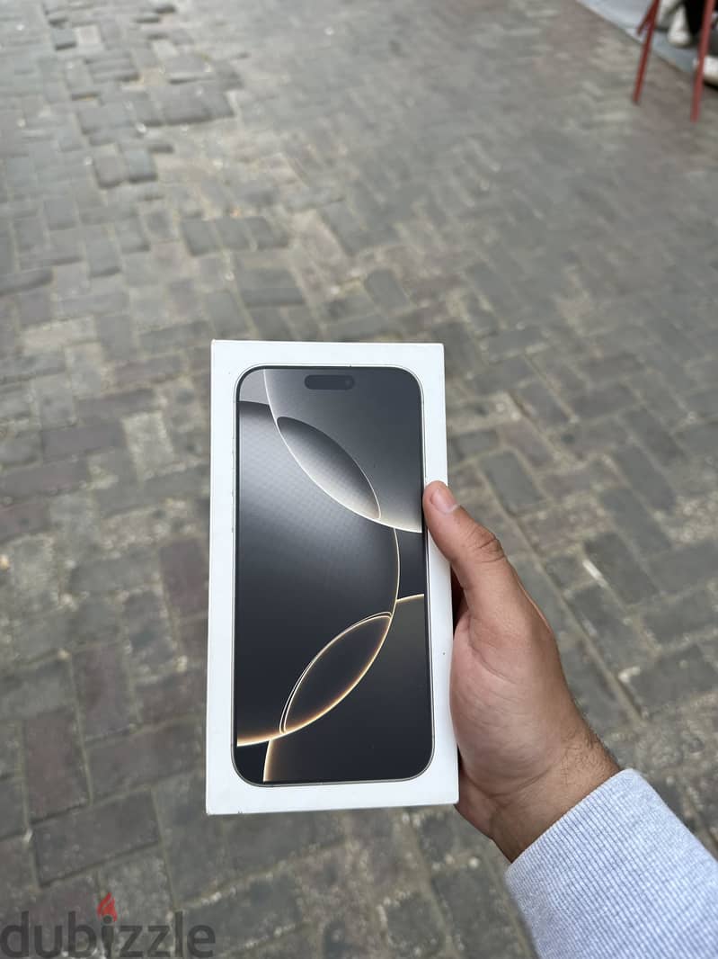 Apple - iPhone 16 Pro Max 1