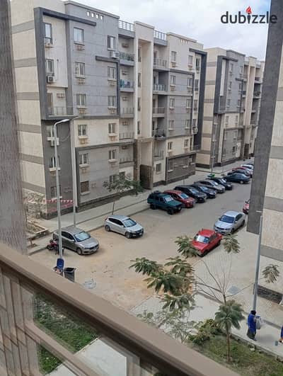 شقه 115 م للبيع في سكن مصر مسلسل 9 التجمع الثالث القاهره الجديده ــ عند District 5 و قريبه من الجامعه الالمانيه و منطقه النوادي و موقف الاتوبيس و دقائق ل مستشفى القاهره الجديده و ارابيلا بلازا و محور جمال عبد الناصر