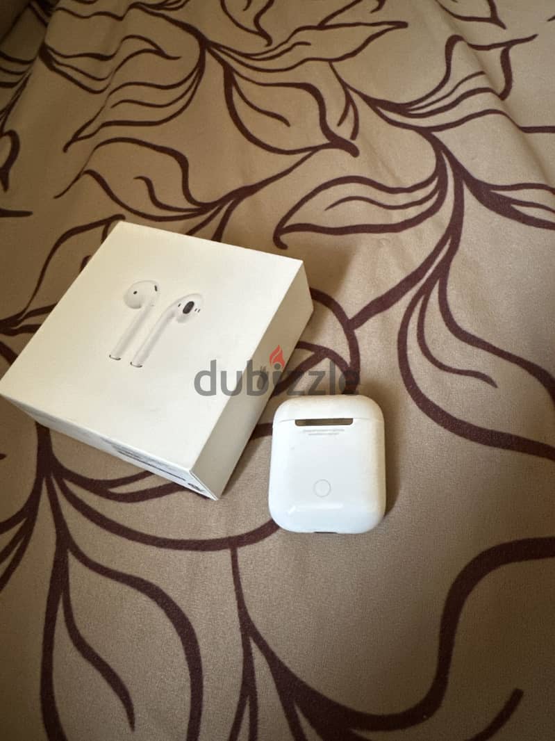 Apple AirPods 2 3