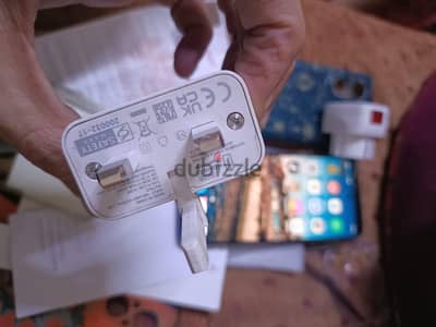128 GB 8 RAM معاه كل المشتملات والبوكس