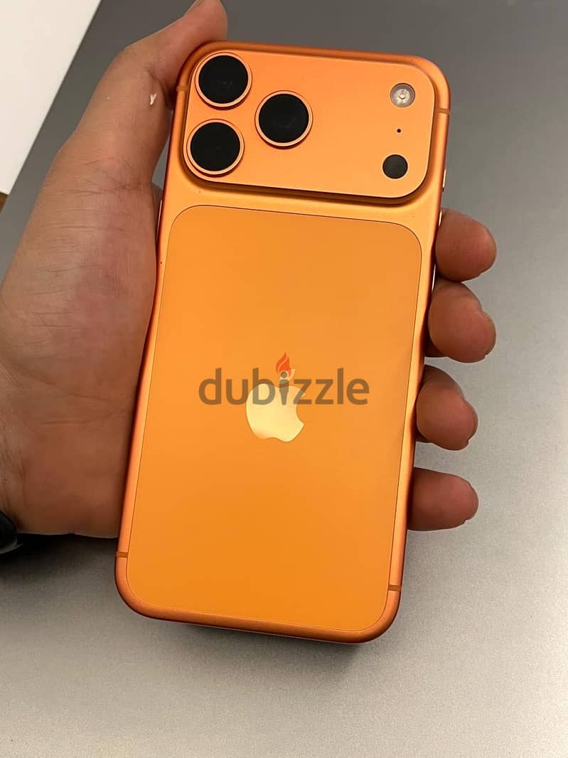 Apple - iPhone 17 Pro Max 2