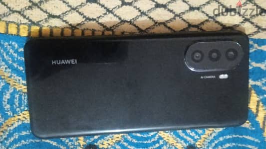 HUAWEI nova Y70