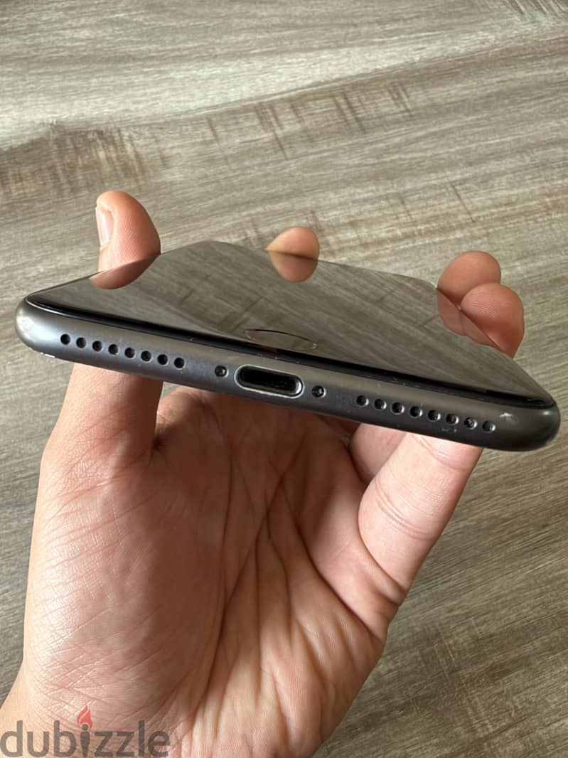 Apple - iPhone 8 Plus 8