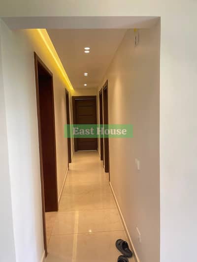 3-bedroom apartment for rent in The Square