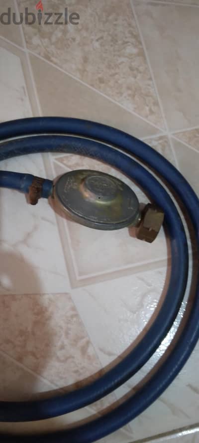 منظم انبوبة بحالة ممتازة