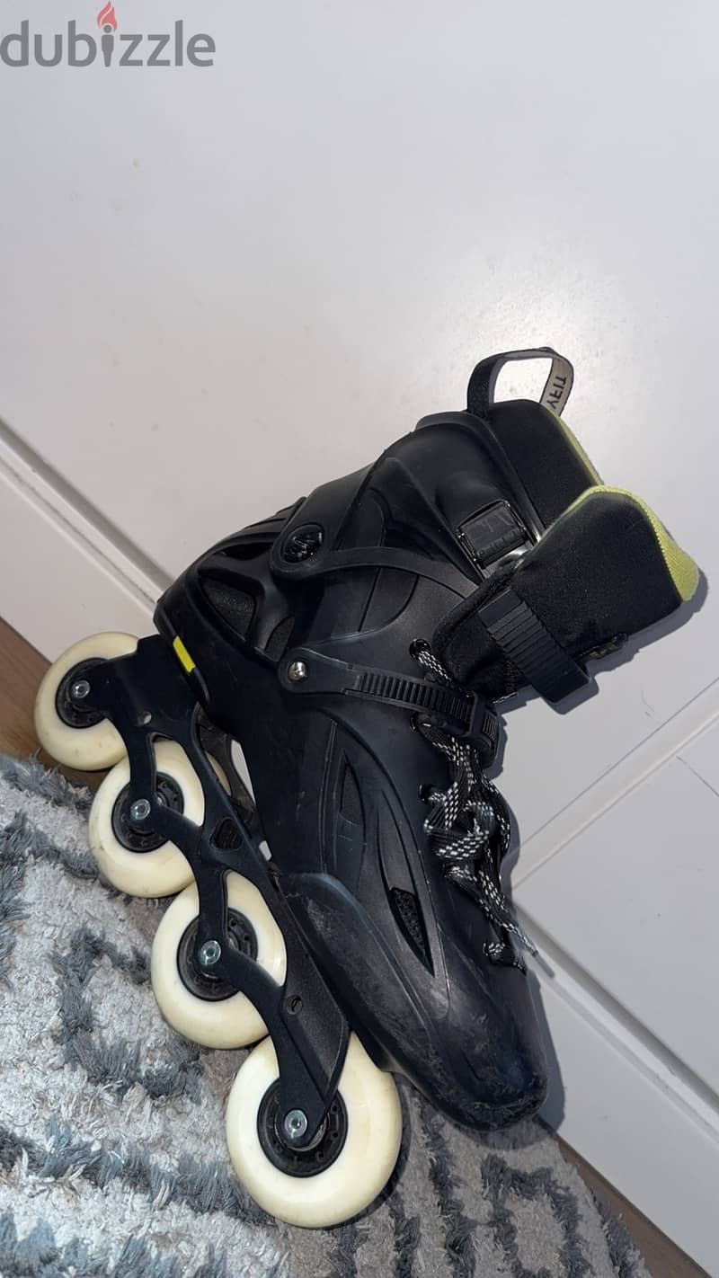 Powerslide imperial skate 1