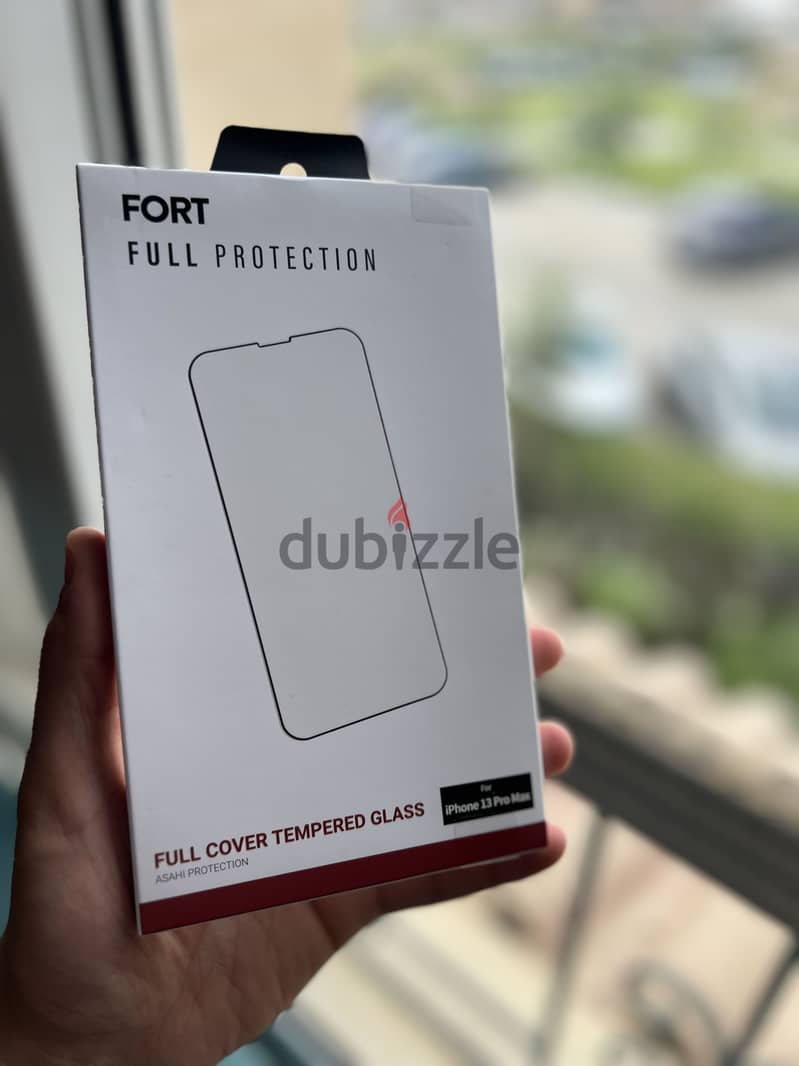 1 Cover + 2 Screen Protectors 2