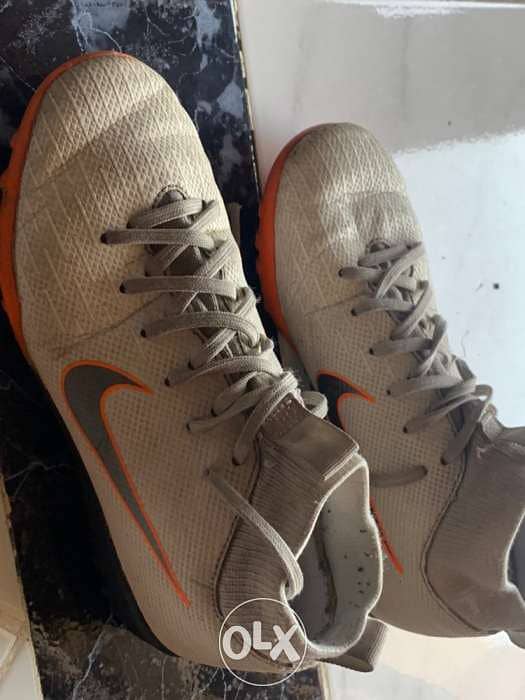 original Nike mercurial tartan football shoes 3