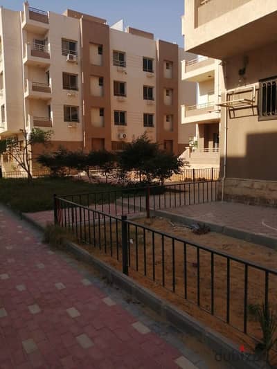 شقه للبع كمبوند إشراقه  112م  دور  أرضى  بجاردن  كمبوند  إشراقه Eshraqa compound