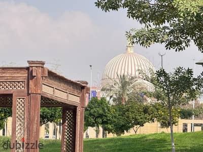 شقة للايجار فى كمبوند وصال الشروق