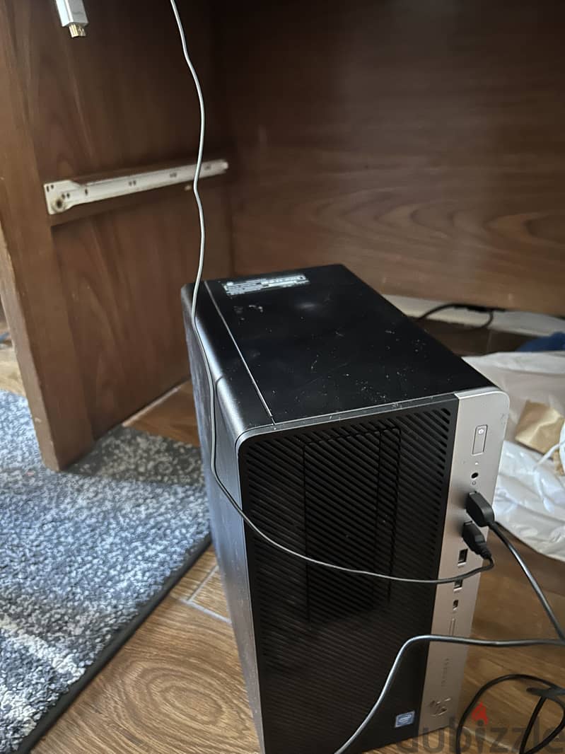 Gaming computer HP desktop 1