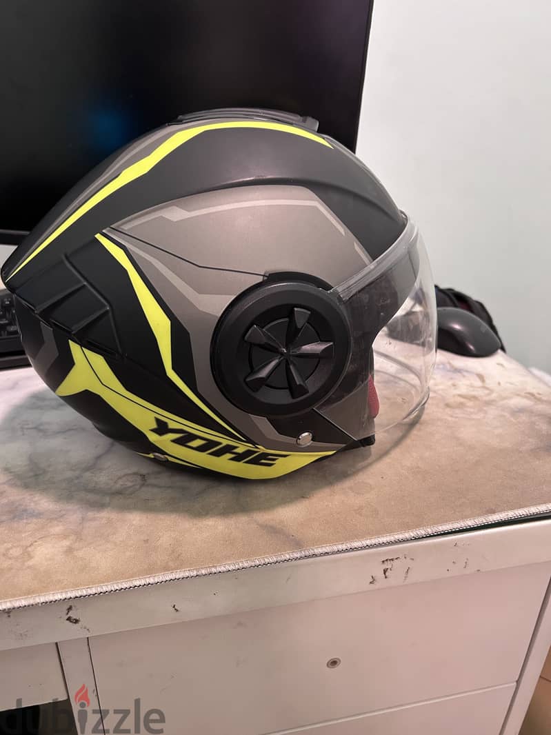 Helmet yohe 4