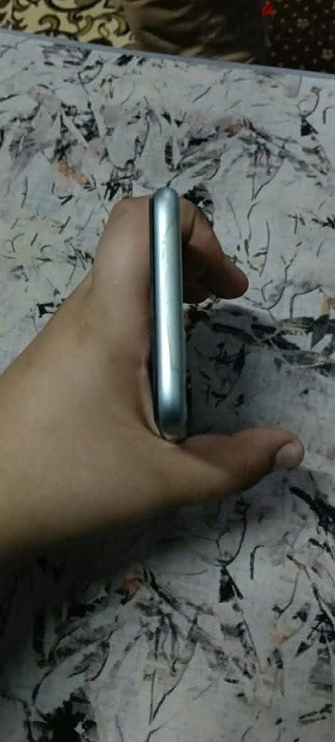 Apple - iPhone 11 6