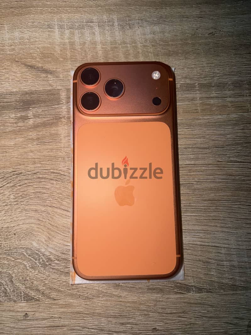 Apple - iPhone 17 Pro Max 4
