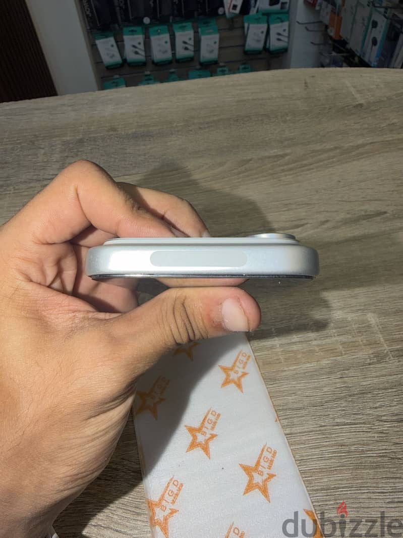 Apple - iPhone 17 Pro 1