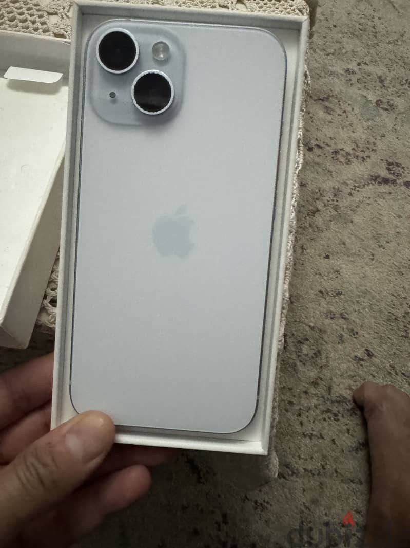 Apple - iPhone 15 6