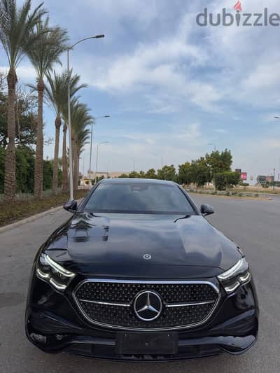 Mercedes-Benz E300 2025 AMG ضمان الوكيل