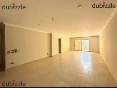 شقه للايجار السكني 230م استانلي تري البحر